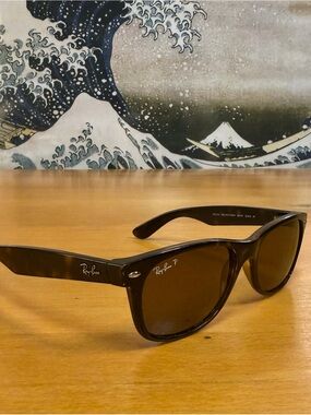 Vintage Ray-Ban Polarized Wayfarer Sunglasses Tortoise 9/10 condition.